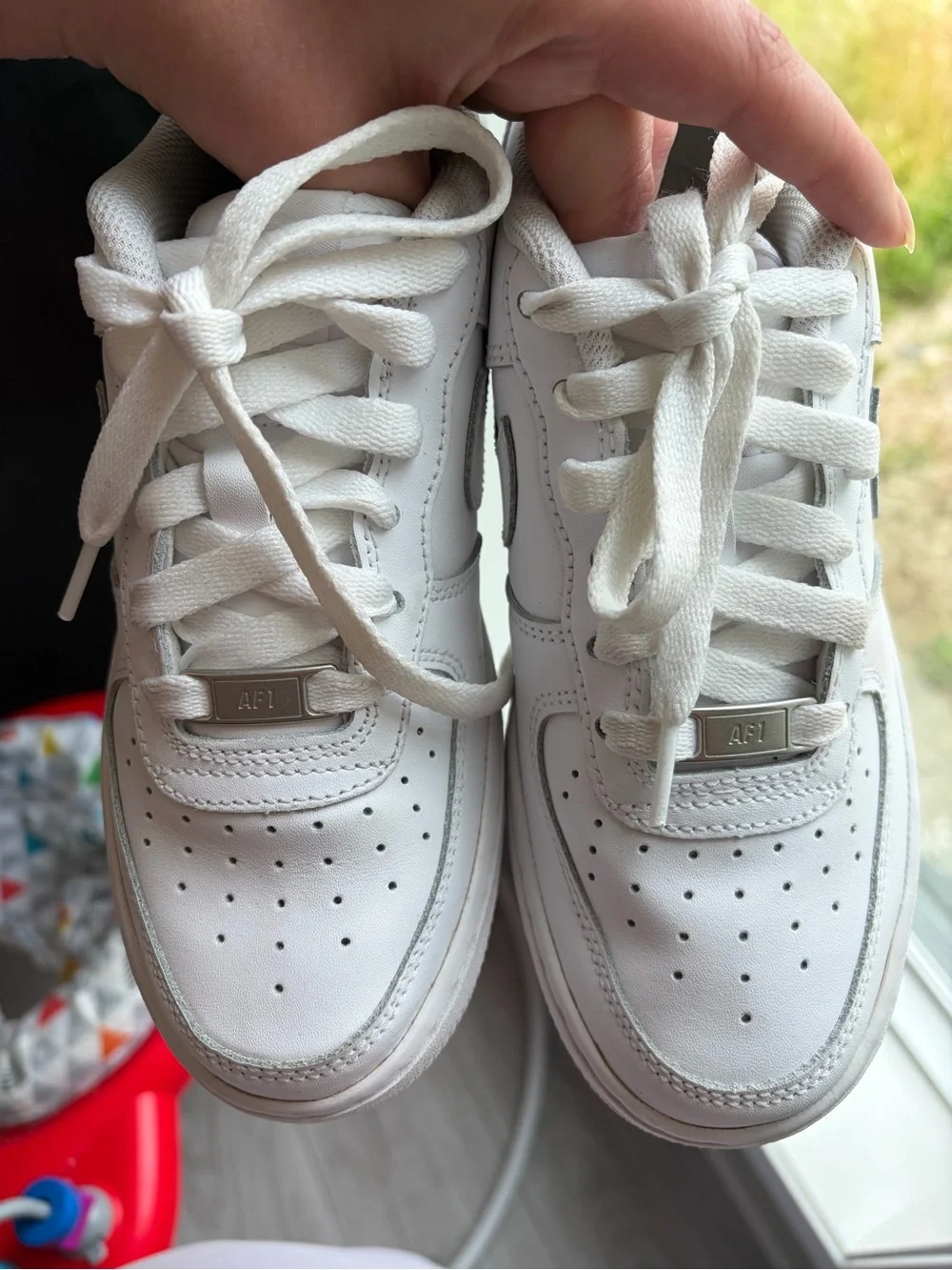 Nike Kids White Leather Air Force 1 Sneakers